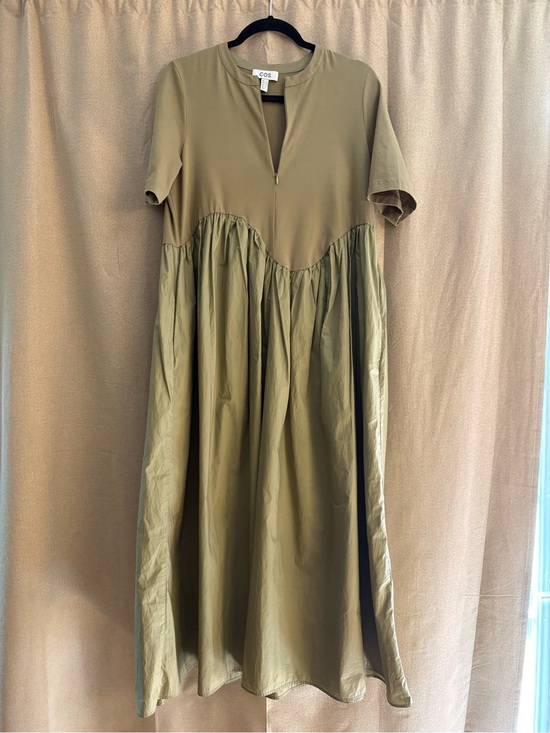 COS Dresses & Skirts - COS Olive-Toned Short Sleeve Maxi Dress